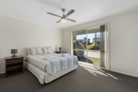 Kennedy Holiday Resort - Geraldton Accommodation 0