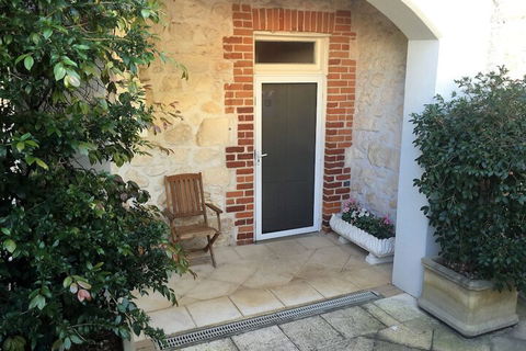 Arundel's Boutique Accommodation - Geraldton Accommodation 1