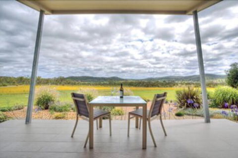 Azjure Studio Retreat - Geraldton Accommodation 6