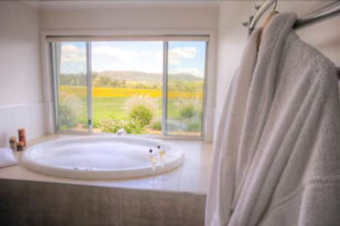 Azjure Studio Retreat - Geraldton Accommodation 7