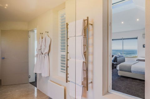 Saltwater Sunrise - Geraldton Accommodation 6