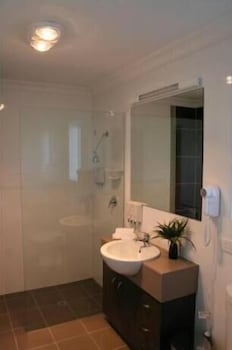 Drover's Motor Inn, Dalby - Geraldton Accommodation 5
