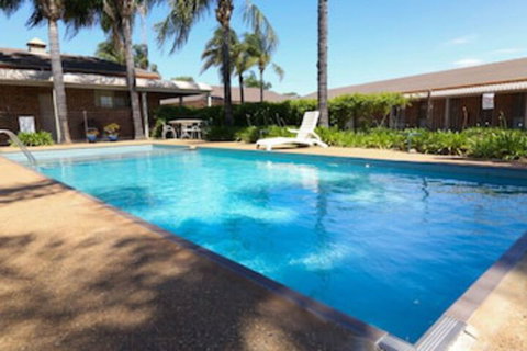 Exies Bagtown - Geraldton Accommodation 0