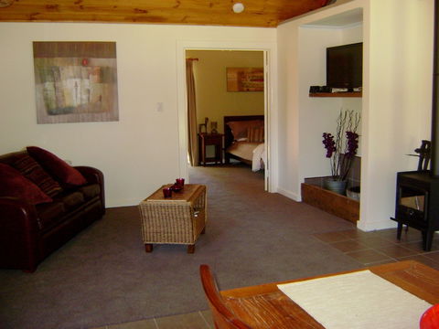 Scotsdale Valley Studios - Geraldton Accommodation 4