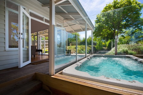 Sades - Geraldton Accommodation 1