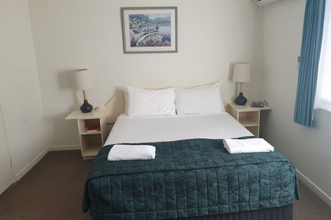 Earls Court Motor Inn - Geraldton Accommodation 5