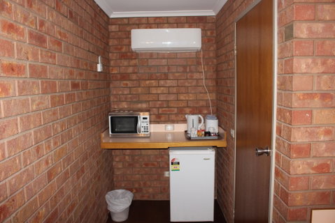 Red Cliffs Colonial Motor Lodge - Geraldton Accommodation 1