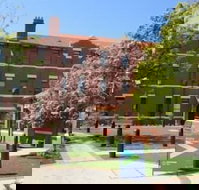 Yarra House Campus Summer Stays - Geraldton Accommodation