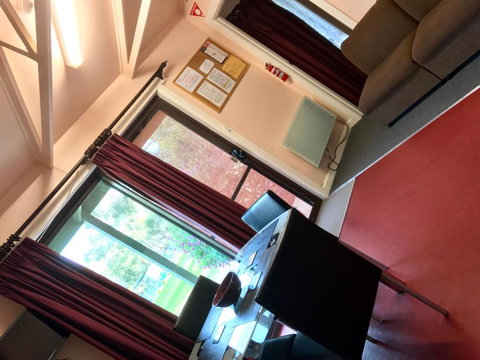 Stawell Holiday Cottages - Geraldton Accommodation 4