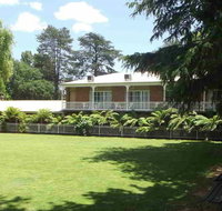 Barrass's John Bright Motor Inn - Geraldton Accommodation