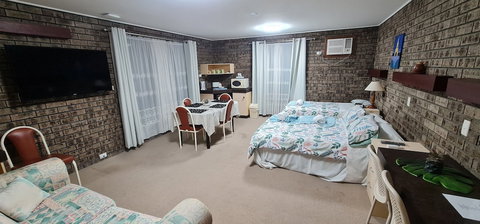 Sussex Inlet Motel - Geraldton Accommodation 3