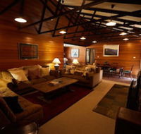 Mowamba River Lodge - Geraldton Accommodation