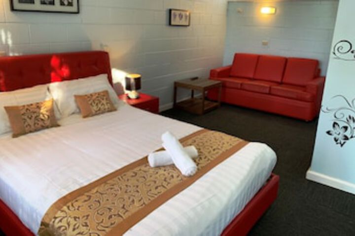 Strathmerton ACT Geraldton Accommodation