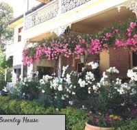Beverley House - Geraldton Accommodation