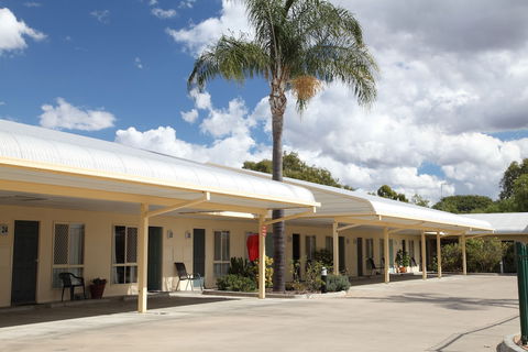 The Jolly Swagman Motor Inn - Geraldton Accommodation 5