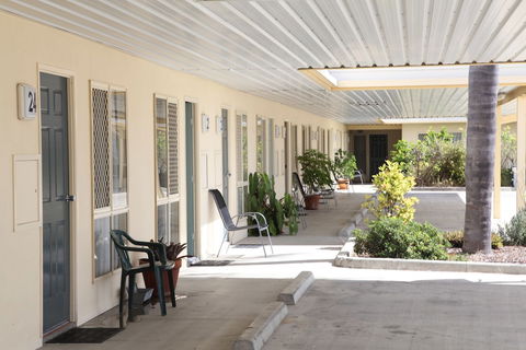 The Jolly Swagman Motor Inn - Geraldton Accommodation 3