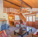 Chalet Rene House - Geraldton Accommodation