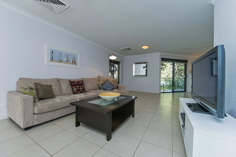 Yallingup Beach Resort - Geraldton Accommodation 1