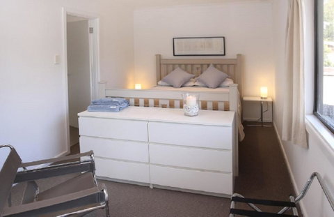 Refuge Cove On Pittwater - Geraldton Accommodation 6
