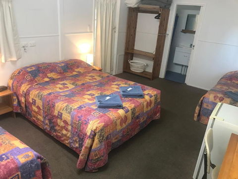 Injune Motel - Geraldton Accommodation 3