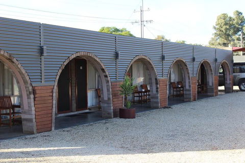 Thomas Lodge Motel - Geraldton Accommodation 2