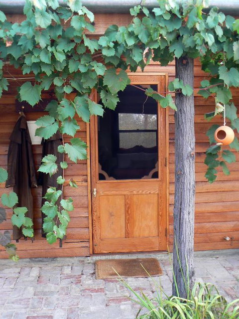 Candlebark Retreat - Geraldton Accommodation 4