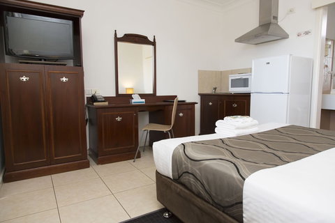 A-line Motel - Geraldton Accommodation 4