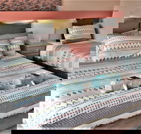 Mollymook Ocean View Motel Reward Long Stays - Over 18's Only - Geraldton Accommodation