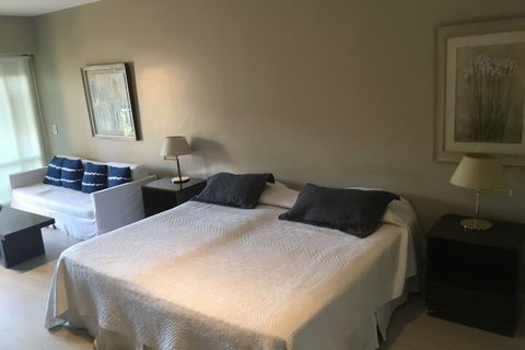 Dlux Hostel - Geraldton Accommodation 2
