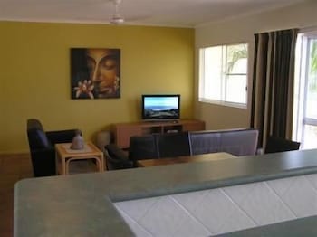 Reefside Villas - Geraldton Accommodation 5
