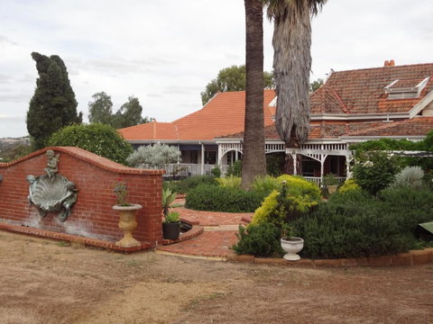 Hillside Country Retreat - Geraldton Accommodation 3