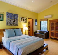 Five Bimba Tractor House - Geraldton Accommodation