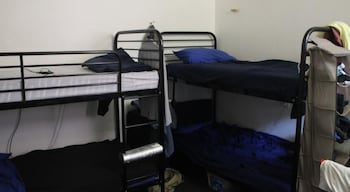 Zing Backpackers - Geraldton Accommodation 2