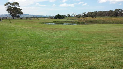 Bass Coast Country Cottages - Geraldton Accommodation 6
