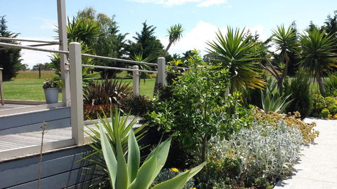 Bass Coast Country Cottages - Geraldton Accommodation 1