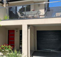 Champagne Stays Apartment - Geraldton Accommodation