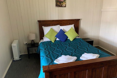 Exchange Hotel Toogoolawah - Geraldton Accommodation 6