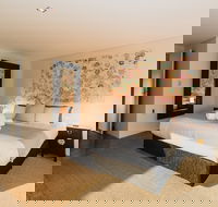 The Roozen Residence