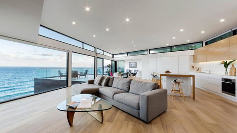 Sea Ranch - Geraldton Accommodation 5