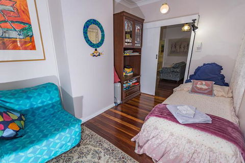 Boonah Hilltop Cottage - Geraldton Accommodation 6