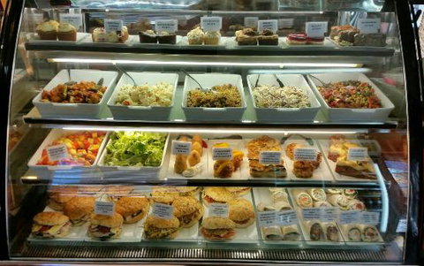 Indulge On Victoria - Geraldton Accommodation 0