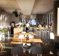 Monkey Business - Geraldton Accommodation