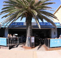 Two Buoys - Geraldton Accommodation