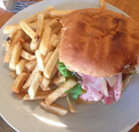 The 12 Apostles Inn / Princetown Tavern - Geraldton Accommodation