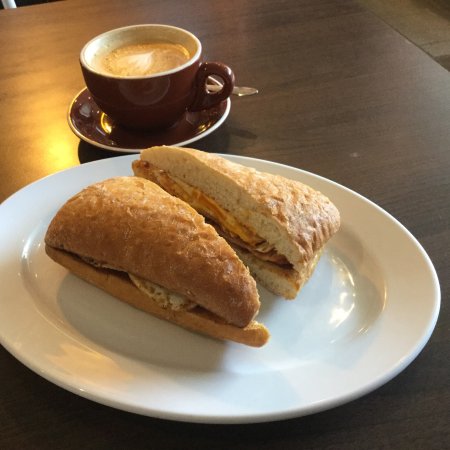 HCafe Quakers Court - Geraldton Accommodation 0