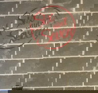 Six Aint Seven - Geraldton Accommodation