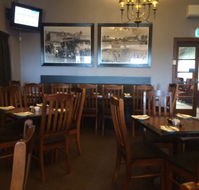 Blackburn's Katoomba Family Hotel - Geraldton Accommodation