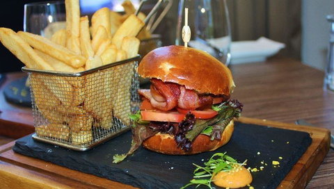 Remington Restaurant - Geraldton Accommodation 15