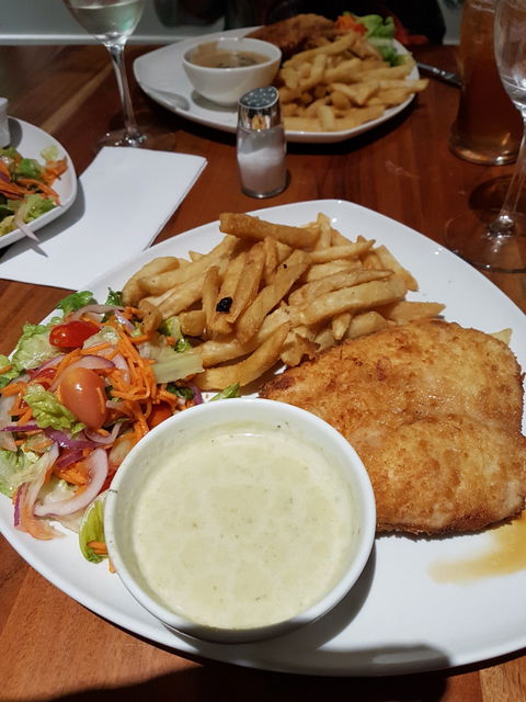 Sandy Cove Tavern - Geraldton Accommodation 4
