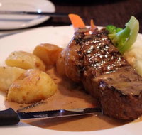 Royal Hotel Oberon - Geraldton Accommodation
